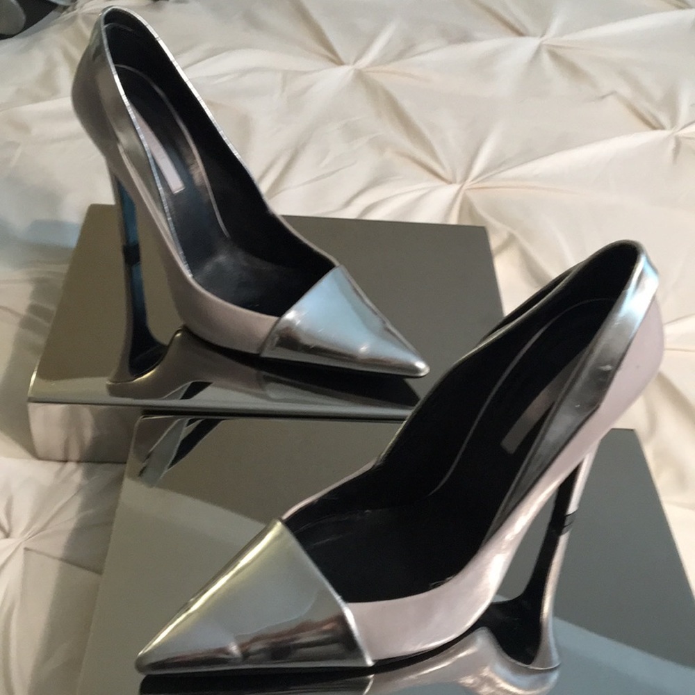 Zara heels